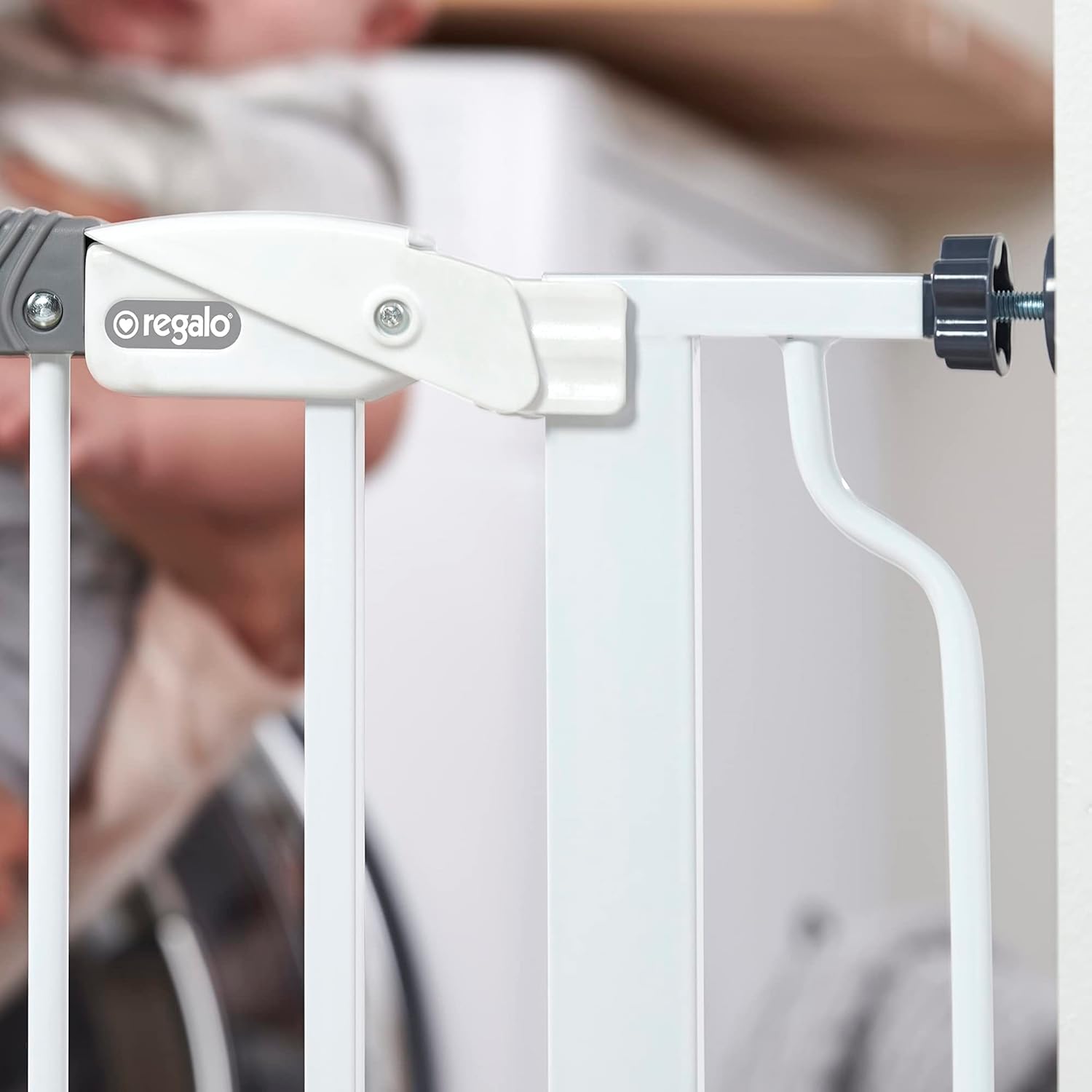 Easy Step 38.5-Inch (97.75Cm) Extra Wide Baby Gate, Award Winning Brand, Includes 6-Inch (15.25Cm) Extension Kit, 4 Pack Pressure Mount Kit and 4 Pack Wall Mount Kit