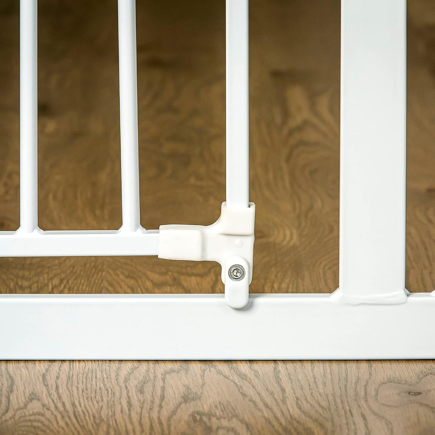 Easy Step 38.5-Inch (97.75Cm) Extra Wide Baby Gate, Award Winning Brand, Includes 6-Inch (15.25Cm) Extension Kit, 4 Pack Pressure Mount Kit and 4 Pack Wall Mount Kit